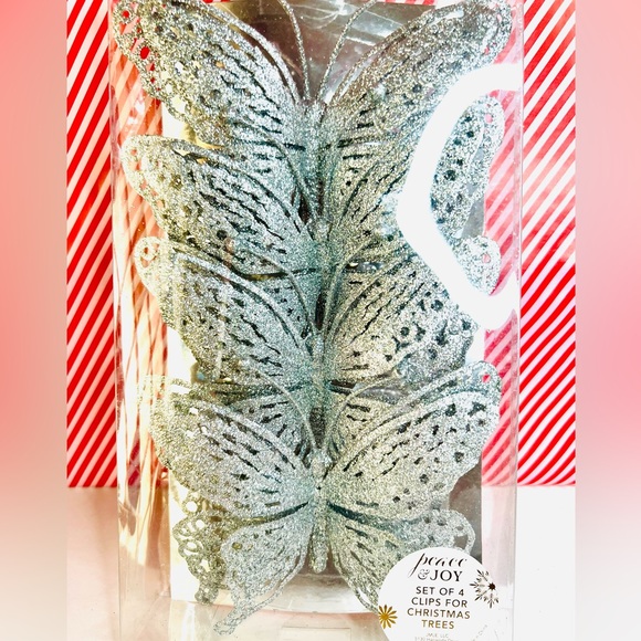 4 Large Christmas Butterflies Clip on Ornaments Silver Glitter Tree Wreaths Gift - Picture 6 of 6